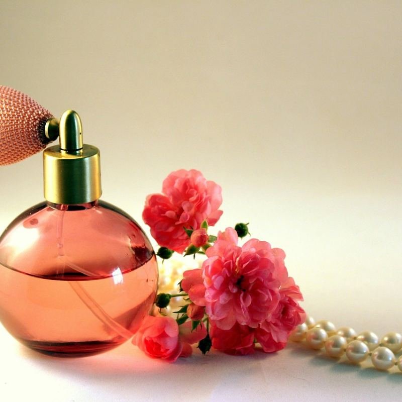 عطور حريمي